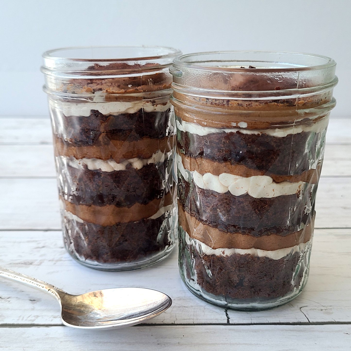 Mexican Hot Chocolate cake-in-a-jar - Tre Sorelle